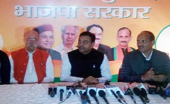 हिमाचल में मेहनती और जमानती पार्टी की जंग: BJP प्रवक्ता