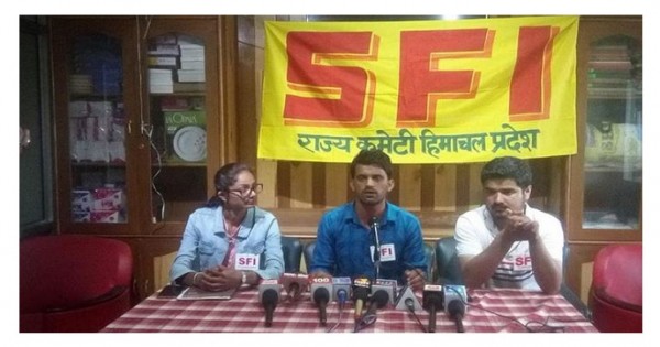 शिमला: बस में मारपीट की घटना पर SFI ने मांगी माफी