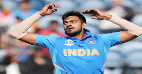 ICC world Cup 2019: विजय शंकर विश्व कप से बाहर, मयंक अग्रवाल जुड़ सकते हैं टीम से