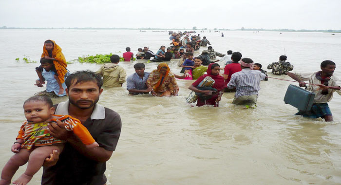 नेपाल: बाढ़ और लैंडस्लाइड से 120 की मौत, 35 लापता