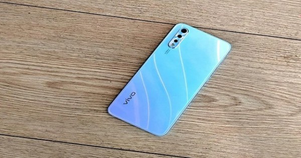 भारत में 7 अगस्त को लॉन्च से पहले शुरू हुई Vivo S1 की प्री बुकिंग