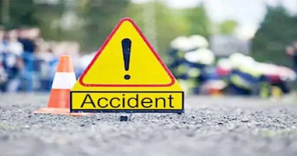 कांगड़ा में भीषण सड़क हादसा, दो कारों की टक्कर में 7 लोग घायल