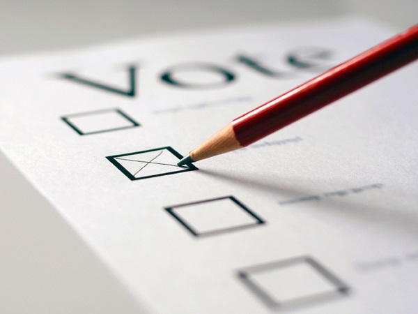 धर्मशाला: मतदान केंद्रों के युक्तिकरण को लेकर पदाधिकारियों से चर्चा  