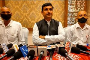 भाजपा नेता रणवीर निक्का ने वन मंत्री राकेश पठानिया के बेटे पर लगाए फर्जीवाड़े के आरोप