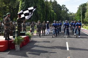 सेना का साइकिल अभियान, J&K-हिमाचल के सीमावर्ती गांवों का होगा दौरा