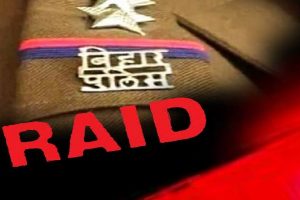 बिहार पुलिस ने लालू और मुलायम को किया गिरफ्तार, नीतीश कुमार फरार!