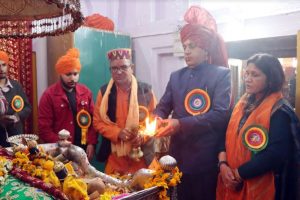 CM ने किया मंड़ी शिवरात्रि मेले का शुभारंभ, देवी-देवताओं के नजराने में की बढ़ोतरी की घोषणा