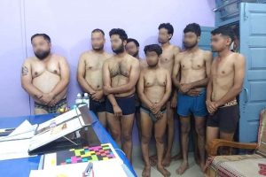 बीजेपी विधायक के खिलाफ खबर चलाने पर MP पुलिस ने पत्रकार-कलाकारों को किया अर्धनग्न