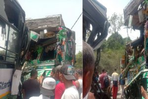 बिलासपुर: HRTC बस और ट्रक में टक्कर, चालक की मौत 8 घायल
