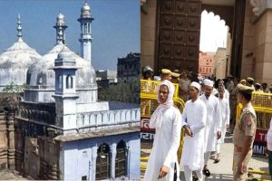 जुमे की नमाज पढ़ने ज्ञानवापी मस्जिद पहुंचे नमाजी, लौटाया गया वापस