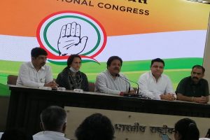Video: कांग्रेस में शामिल हुईं इंदू वर्मा का 3 सीटों पर जलवा, BJP को बड़ा झटका
