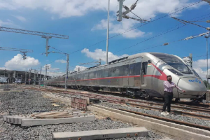 भारत में पहली रैपिड रेल का सपना होगा पूरा, शुरू हुआ ट्रायल