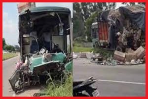 जोगिंद्रनगर से दिल्ली जा रही HRTC बस की ट्रक से जोरदार भिड़ंत, 35 यात्री थे सवार