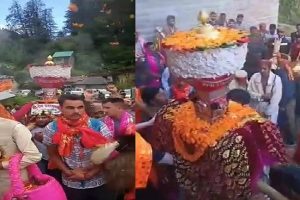 चौहारघाटी के तीन दिवसीय शायर मेला में आराध्य देव श्री पशाकोट ने की शिरकत