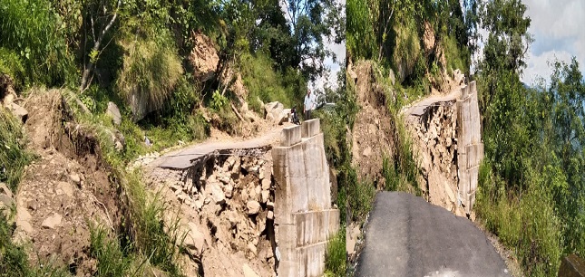 जोगिन्दरनगर से रोपा-बनवार रूट पर चलने वाली निगम की बसें सड़क टूटने की वजह से बंद