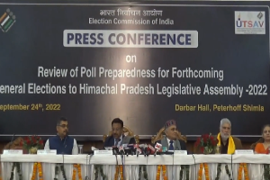 CEC की टीम ने लिया हिमाचल में विधानसभा चुनावों की तैयारियों का जायजा