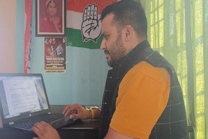 शाहपुर से जिला परिषद पंकज पंकू ने ठोकी ताल, कांग्रेस से टिकट के लिए किया आवेदन