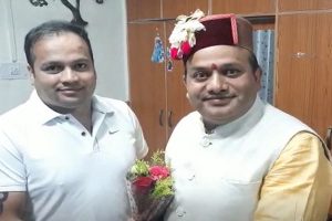 भरमौर से डॉ. जनक राज को भाजपा की टिकट, घर पर लगा बधाई देने वालों का तांता
