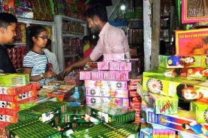 शिमला शहर में चिन्हित स्थानों पर ही होगी पटाखों की बिक्री, DC ने जारी किए निर्देश