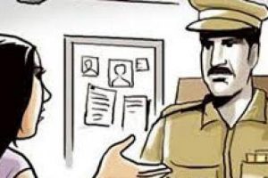 हमीरपुर: मटाहनी स्कूल गेट पर महिला शिक्षक से मारपीट, 3 लोगों के खिलाफ मामला दर्ज