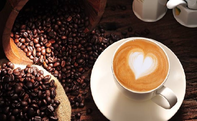 आखिरी सुबह क्यों नहीं पीनी चाहिए कॉफी?