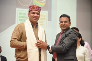 साहित्य सम्मेलन में बोले RS बाली, “दुनिया में हिमाचल का नाम रौशन करने के लिए सरकार प्रयासरत”