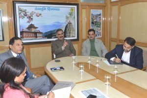 IGMC शिमला-मेडिकल कॉलेज टांडा में 6 महीने में शुरू होगी रोबोटिक सर्जरी सुविधा: CM