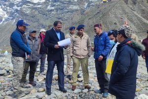 लाहौल स्पीति: उपायुक्त ने किया तांदी संगम घाट का संयुक्त निरीक्षण