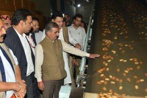 CM ने कांगड़ा में ढ़गवार दूध प्रसंस्करण संयंत्र के लिए 250 करोड़ की घोषणा की