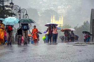 हिमाचल में तीन दिन तक भारी बारिश का येलो-ऑरेंज अलर्ट