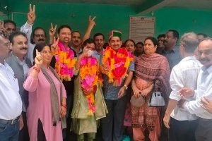 नगर पंचायत शाहपुर में निर्विरोध चुने गए अध्यक्ष और उपाध्यक्ष