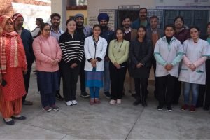 फोर्टिस कांगड़ा ने ठारू भटेच्छ में जांचा 200 का स्वास्थ्य