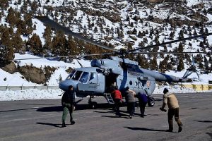 मुख्यमंत्री के आग्रह पर दोरजे को एयरलिफ्ट कर अस्पताल पहुंचाया