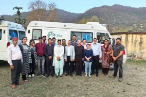 द हंस फाऊंडेशन का निशुल्क नेत्र चिकित्सा शिविर का आयोजन