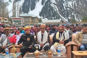 लाहौल के उदयपुर खेल मैदान में शरद उत्सव आयोजित