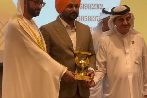 रमनदीप सिंह सोढी को दुबई में ”बेस्ट जर्नलिस्ट’ का पुरस्कार