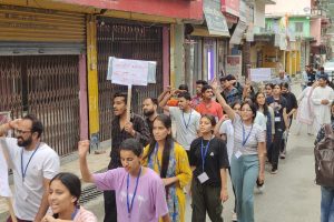 आर्ट ऑफ लिविंग ने बालीचौकी में आयोजित किया यूथ लीडरशिप प्रशिक्षण कार्यक्रम