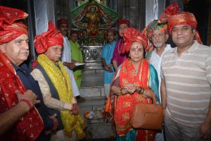 राज्यपाल शिव प्रताप शुक्ल ने अंतरराष्ट्रीय मिंजर मेले का शुभारंभ किया